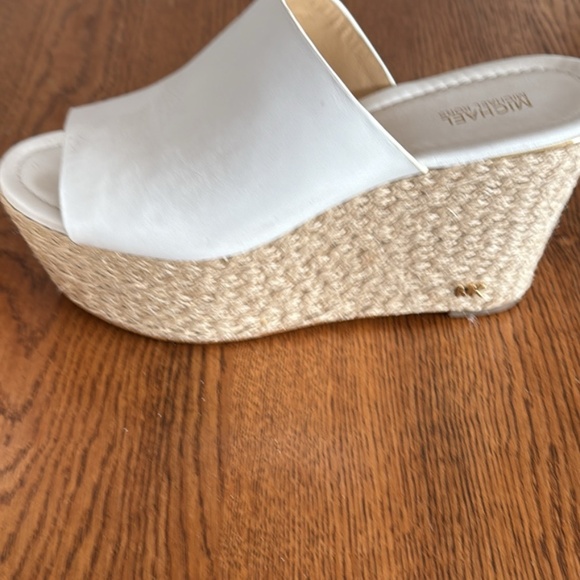 Slide wedge sandal - Picture 3 of 3